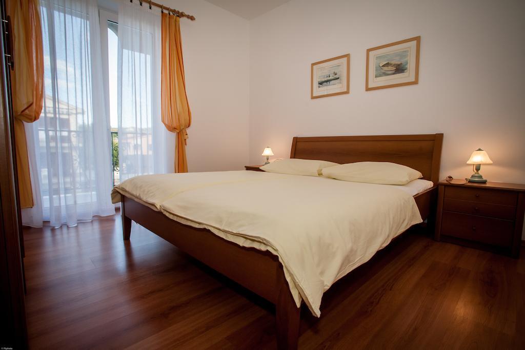 Apartments Bogovic マリンスカ エクステリア 写真
